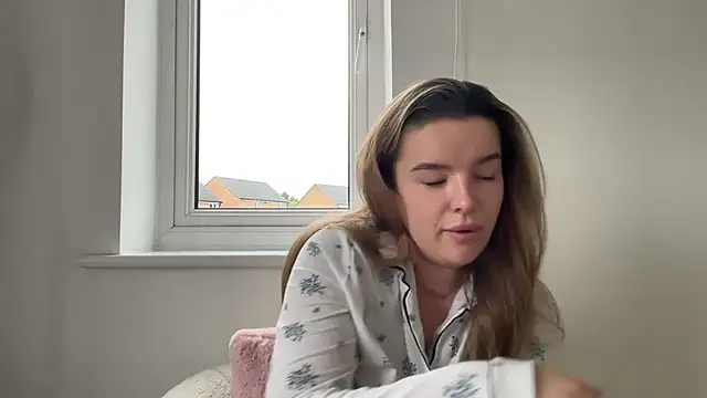 maisiesmithx online show from 01-18-26, 01:26