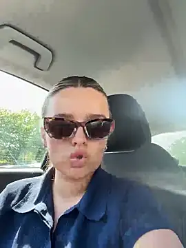 maisiesmithx online show from 05-01-26, 10:31