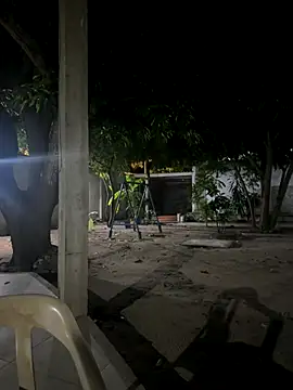 Snapshot of Erick-90 chatting on 09-23-25, 01:30 Erick-90 online show from 09-23-25, 01:30