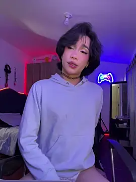 sue   0 online show from 03-04-25, 10:49