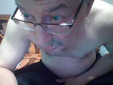 Snapshot of loverboyxxx69 chatting on 02-13-25, 07:21 loverboyxxx69 online show from 02-13-25, 07:21