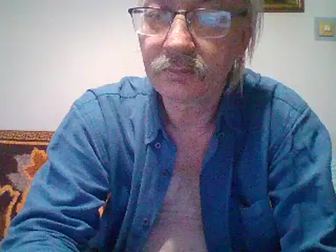 Snapshot of loverboyxxx69 chatting on 02-17-25, 11:53 loverboyxxx69 online show from 02-17-25, 11:53