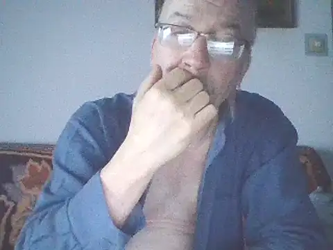 Snapshot of loverboyxxx69 chatting on 02-26-25, 01:53 loverboyxxx69 online show from 02-26-25, 01:53