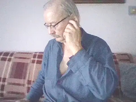 Snapshot of loverboyxxx69 chatting on 02-27-25, 04:53 loverboyxxx69 online show from 02-27-25, 04:53