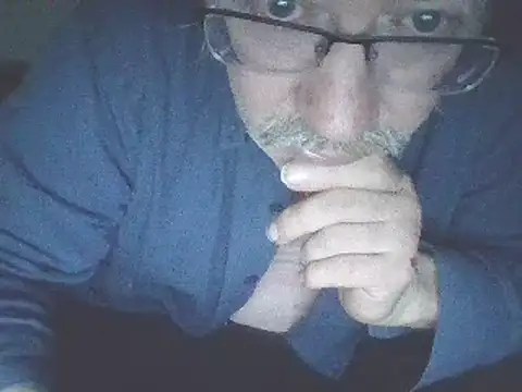 Snapshot of loverboyxxx69 chatting on 02-28-25, 02:42 loverboyxxx69 online show from 02-28-25, 02:42