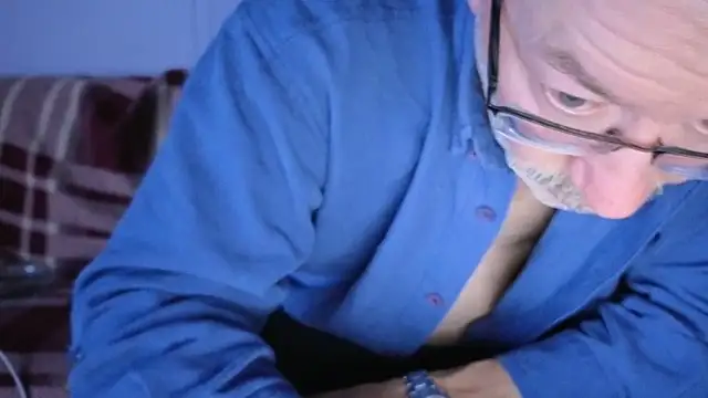 Snapshot of loverboyxxx69 chatting on 10-03-25, 02:41 loverboyxxx69 online show from 10-03-25, 02:41