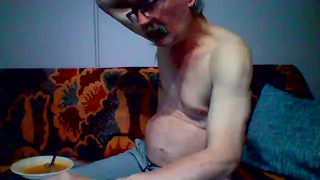 loverboyxxx69 online show from 04-24-26, 06:54