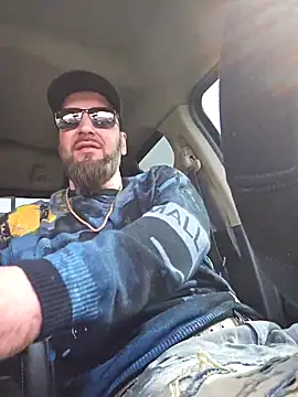 Beardedtattood online show from 03-12-25, 03:51