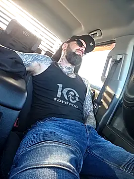 Beardedtattood online show from 12-04-25, 03:10