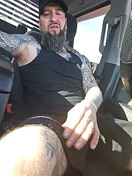 Beardedtattood online show from 05-15-26, 11:39