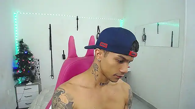 Leonard Price online show from 12-22-25, 12:13