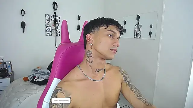 Leonard Price online show from 04-28-26, 03:44