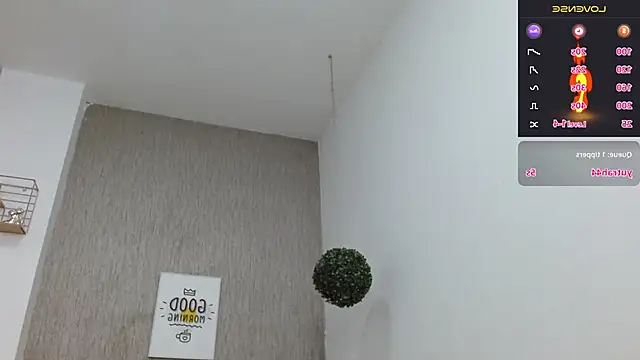 Snapshot of zhamira_21 chatting on 01-15-25, 10:06 zhamira 21 online show from 01-15-25, 10:06