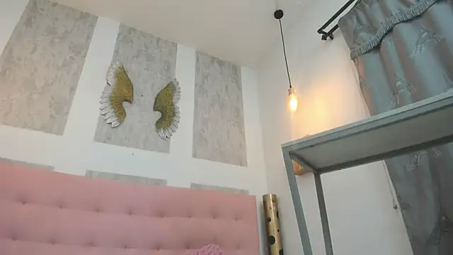 Snapshot of zhamira_21 chatting on 11-28-25, 09:06 zhamira 21 online show from 11-28-25, 09:06