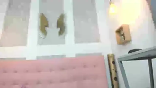 Snapshot of zhamira_21 chatting on 12-14-25, 09:30 zhamira 21 online show from 12-14-25, 09:30