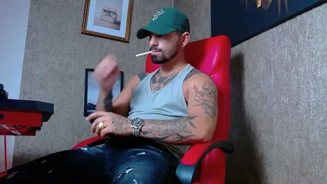 NigelBoydXXX online show from 12-21-24, 08:00