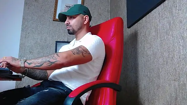 NigelBoydXXX online show from 01-02-25, 08:13