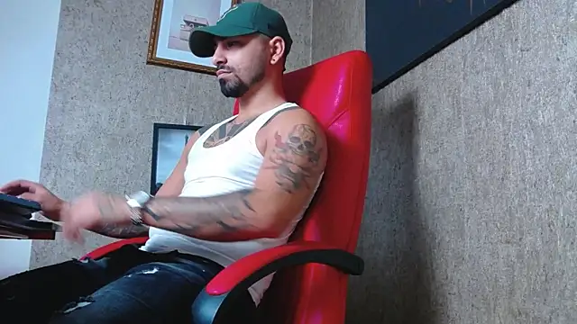 NigelBoydXXX online show from 01-08-25, 05:59