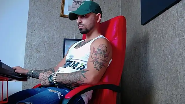 NigelBoydXXX online show from 01-21-25, 02:37