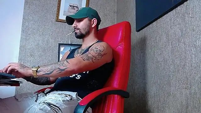 NigelBoydXXX online show from 02-14-25, 07:38