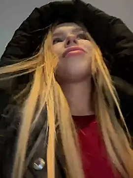 mur girl online show from 12-26-24, 02:27