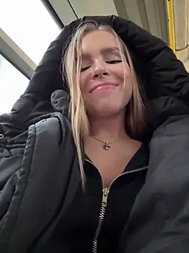 mur girl online show from 03-06-25, 02:08