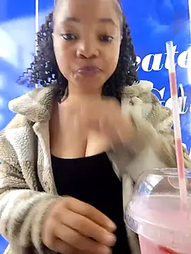 Snapshot of SEXIEST-BADDIE chatting on 01-22-25, 09:35 SEXIEST-BADDIE online show from 01-22-25, 09:35