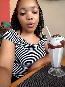 Snapshot of SEXIEST-BADDIE chatting on 01-24-25, 08:44 SEXIEST-BADDIE online show from 01-24-25, 08:44