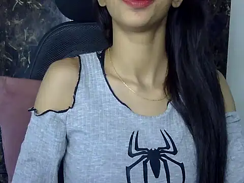 MAAYRA 09 online show from 02-01-25, 07:13