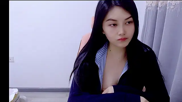 Little-sweet online show from 11-25-25, 12:49