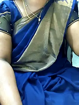 Snapshot of MaaliiiPonuTamil chatting on 07-29-26, 01:04 MaaliiiPonuTamil online show from 07-29-26, 01:04