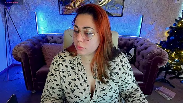 Kittywakee online show from 12-30-24, 06:53