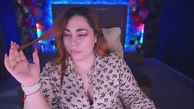 Kittywakee online show from 02-14-25, 12:03