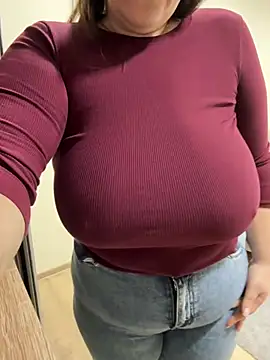 Your Hot Sister01 online show from 12-30-24, 10:10