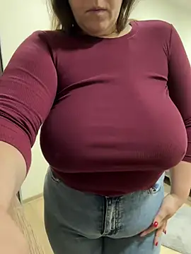 Your Hot Sister01 online show from 01-19-25, 11:34