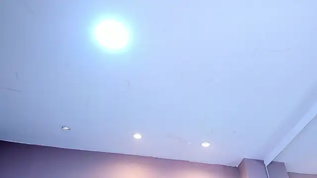 Violet Grace online show from 03-04-25, 09:54