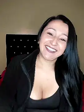 Snapshot of ArianaMist chatting on 12-11-24, 01:15 ArianaMist online show from 12-11-24, 01:15