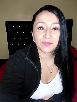 Snapshot of ArianaMist chatting on 12-14-24, 02:34 ArianaMist online show from 12-14-24, 02:34