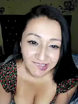 Snapshot of ArianaMist chatting on 03-05-25, 06:12 ArianaMist online show from 03-05-25, 06:12