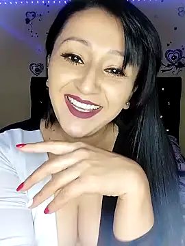 Snapshot of ArianaMist chatting on 09-15-25, 12:54 ArianaMist online show from 09-15-25, 12:54