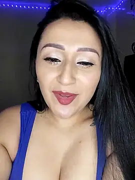 ArianaMist online show from 12-14-25, 04:45