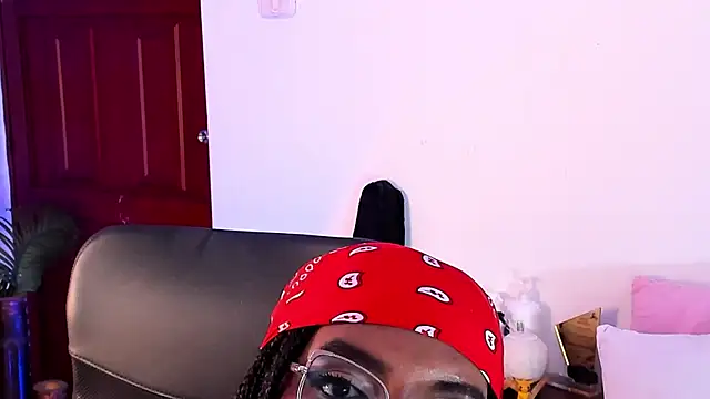 conielaurenth online show from 09-22-25, 03:52