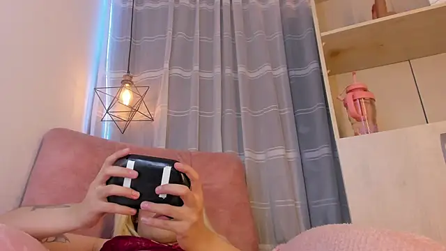 Nyx  Blackwood online show from 02-15-26, 07:51