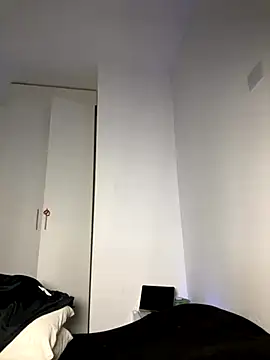 AgnesCampp online show from 09-17-25, 07:26