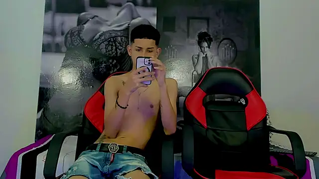 migueyalejo teens online show from 12-14-24, 03:07