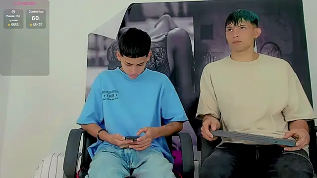 migueyalejo teens online show from 01-04-25, 07:23