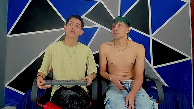 migueyalejo teens online show from 01-09-25, 08:01