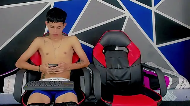 migueyalejo teens online show from 01-28-25, 06:49