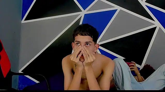 migueyalejo teens online show from 02-16-25, 06:21