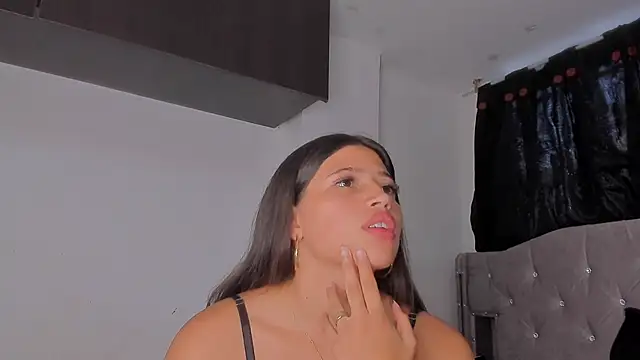 game with lesbians  online show from 01-30-25, 10:51